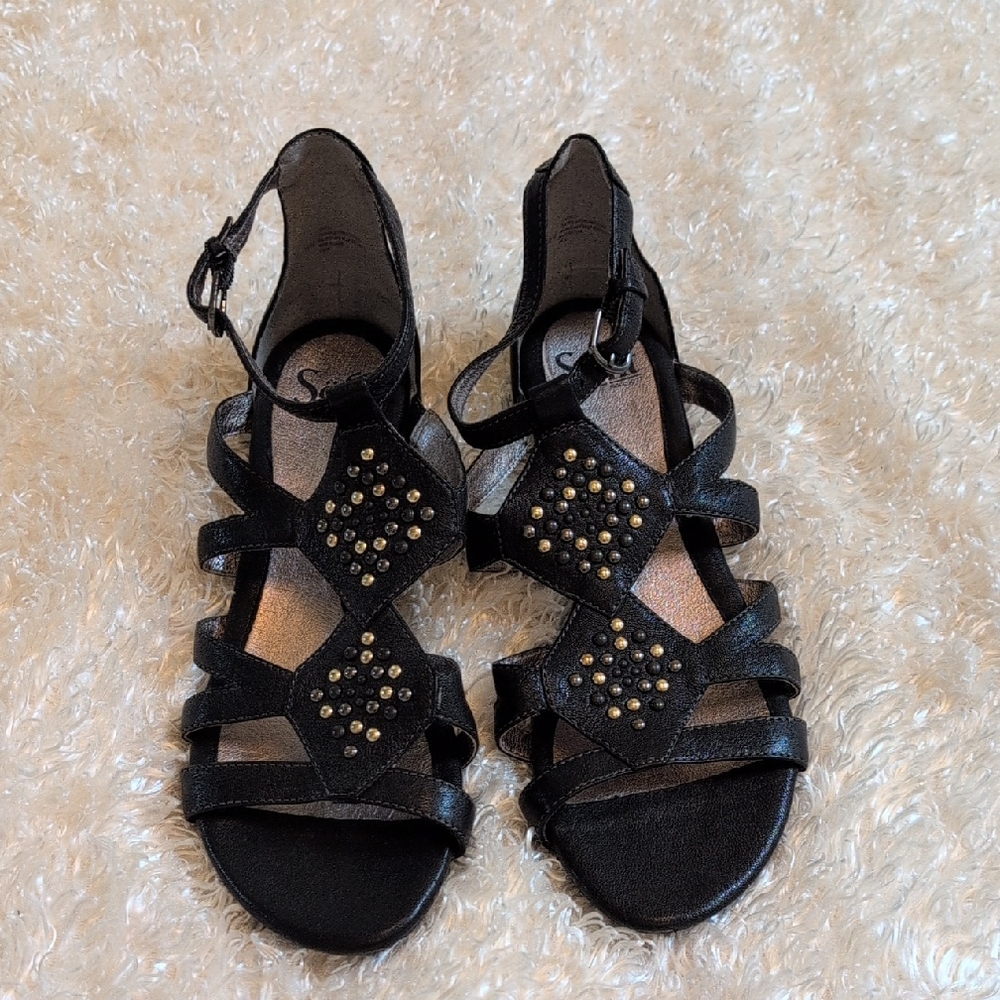 Awesome Sofft Black Strappy Sandals with Studded Detail Size 9.5